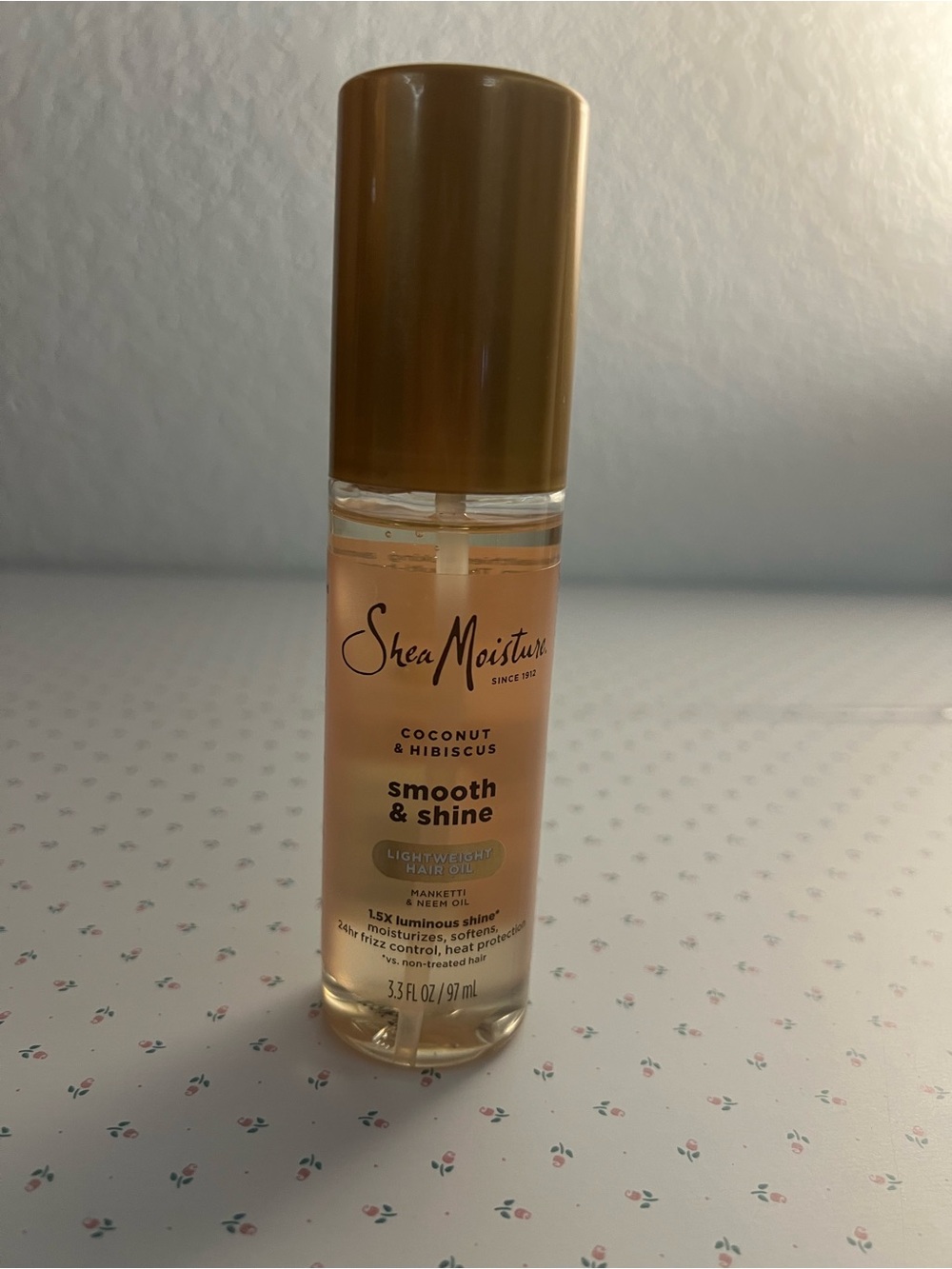 shea moisture coconut hibiscus smooth shine lightweight hair oil 3.3 oz frizz he